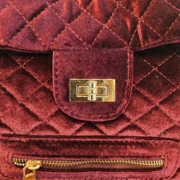 Velvet Quilted Mini Backpack - Picture 4 of 11